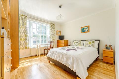 Flat 4, Camborne House Camborne Road, Sutton, SM2 6RL