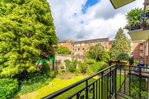 Flat 4, Camborne House Camborne Road, Sutton, SM2 6RL