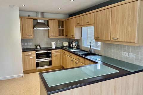 6 bedroom house share to rent, Godwin Way, Stoke-on-Trent, Staffordshire, ST4 6JS