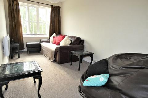 3 bedroom house share to rent - Tansey Rise, Tansey Way, Newcastle-under-Lyme, Staffordshire, ST5 3FD