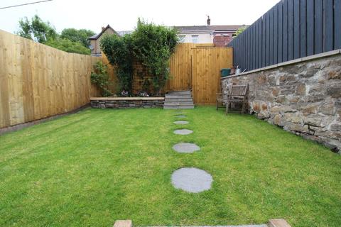 8 Hillview, Tredegar, NP22 4LL