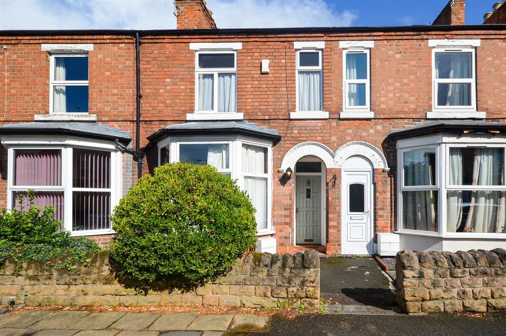 Byron Road West Bridgford Nottingham 2 bed terraced house £825 pcm (£