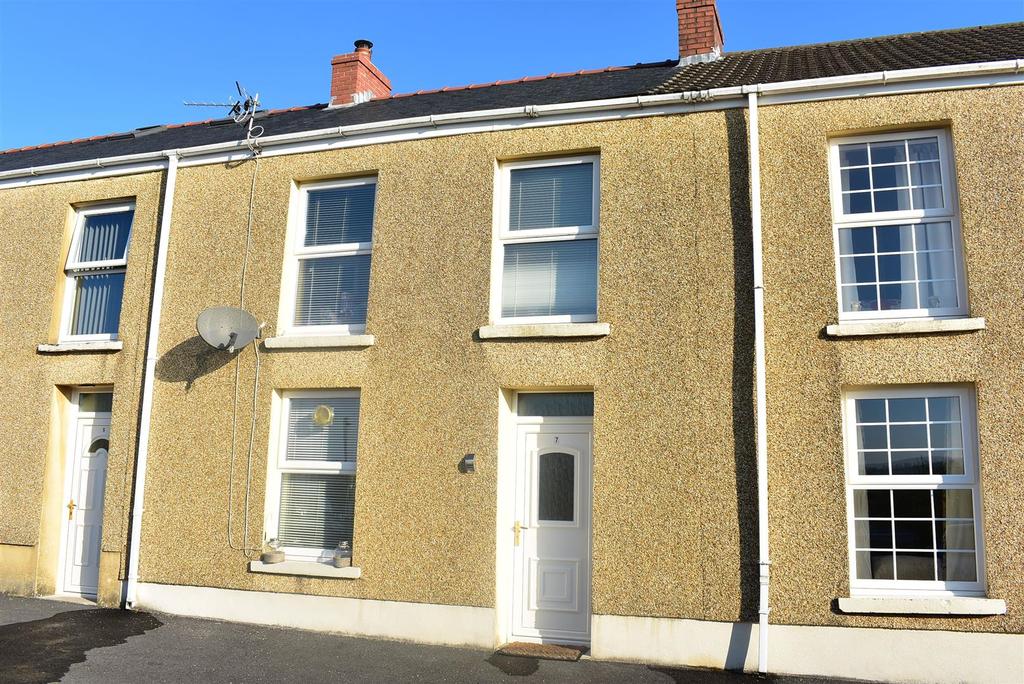New Road, Upper Brynamman, Ammanford 3 bed terraced house £115,000
