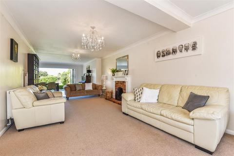 49 Downview Road, Felpham, Bognor Regis, PO22 8HH
