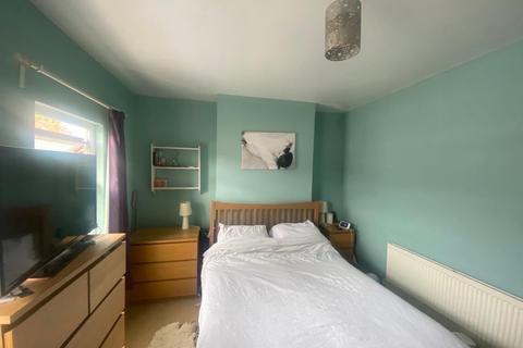 86 Cecil Road, Northampton, NN2 6PQ