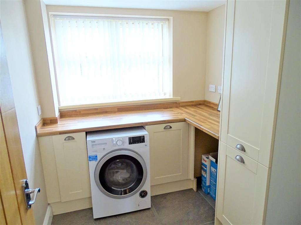 Utility Room 2