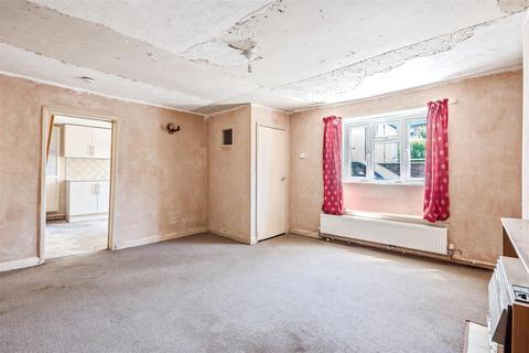 24 Coldharbour, Uffculme, Cullompton, EX15 3EE