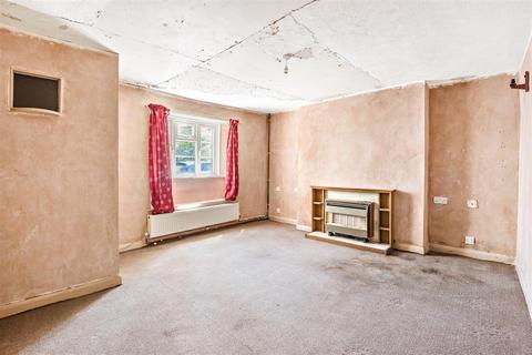 24 Coldharbour, Uffculme, Cullompton, EX15 3EE