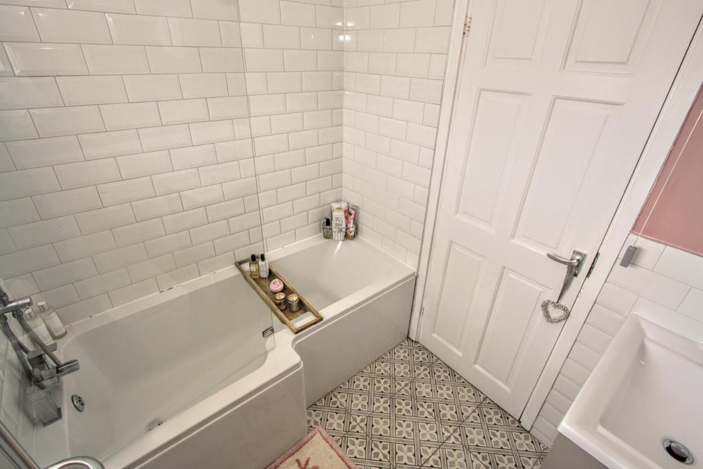 Bathroom/w.c.