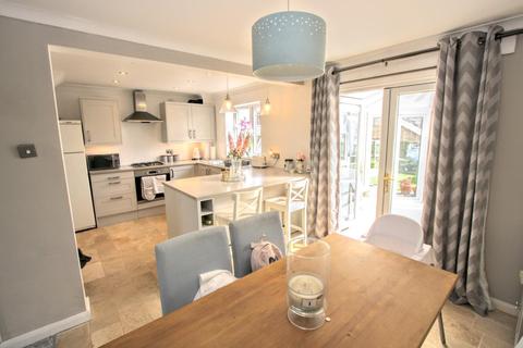127 Whitby Way, Darlington, DL3 9UG
