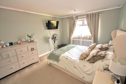 127 Whitby Way, Darlington, DL3 9UG
