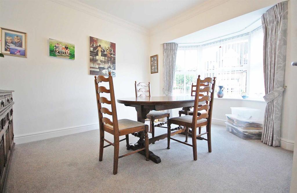 Dining Room.jpg