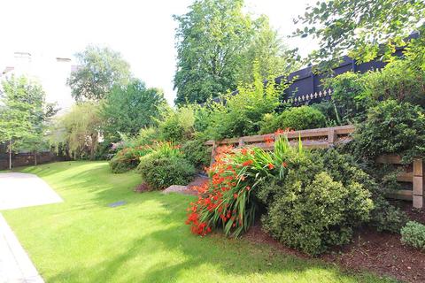 Apartment 3, Springfield Court Springfield Avenue, Harrogate, HG1 2HR