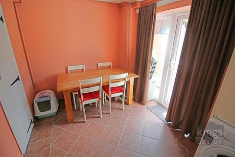 93 Perry Spring, Harlow, CM17 9DH