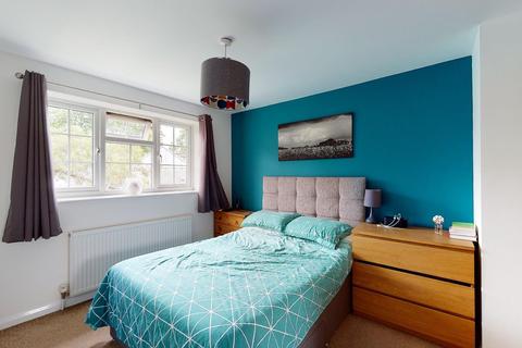 37 Crown Gardens, Canterbury, CT2 8LQ
