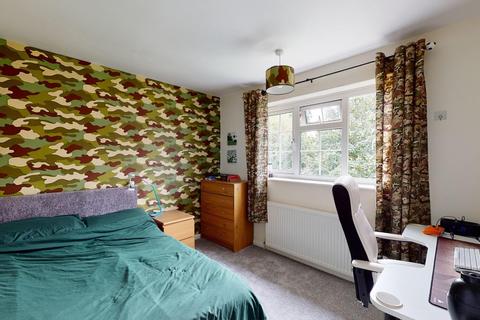 37 Crown Gardens, Canterbury, CT2 8LQ