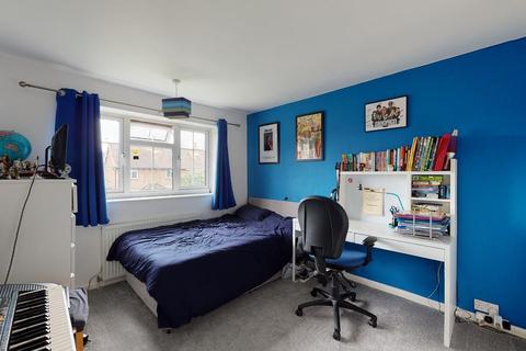 37 Crown Gardens, Canterbury, CT2 8LQ
