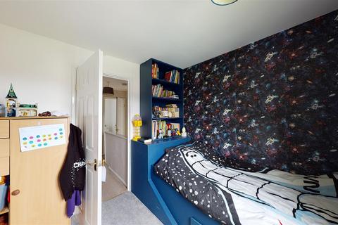 37 Crown Gardens, Canterbury, CT2 8LQ