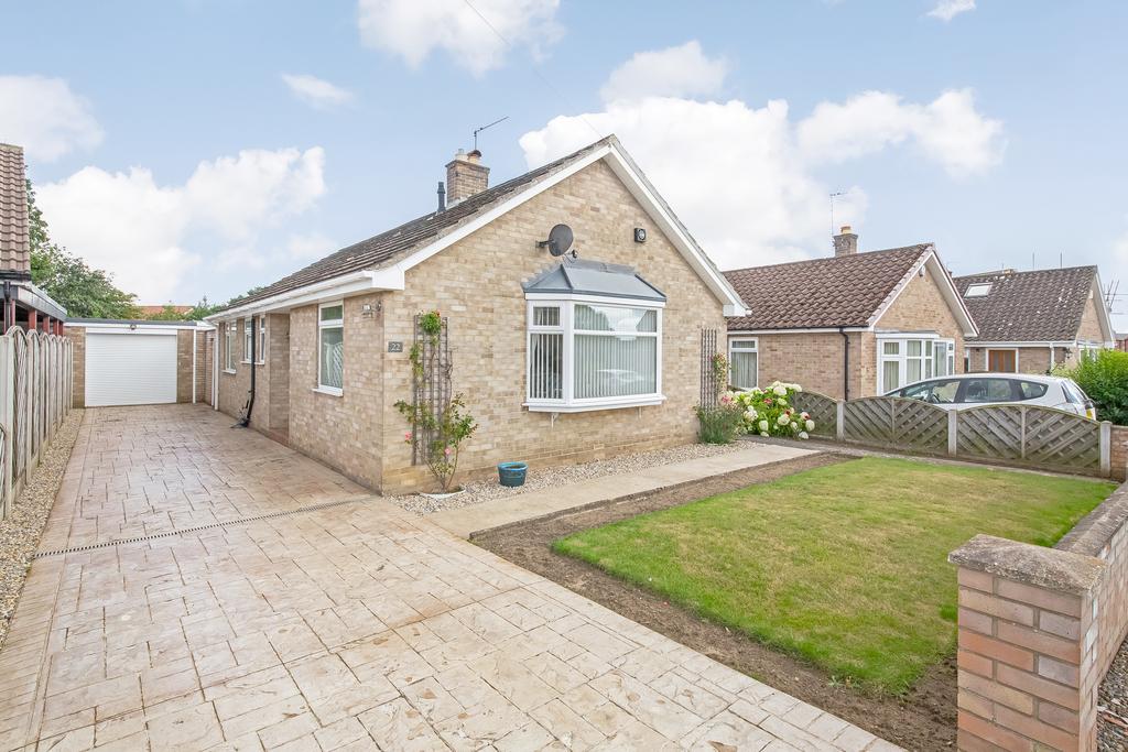 Hambleton Way, Easingwold, York... 2 bed bungalow £295,000