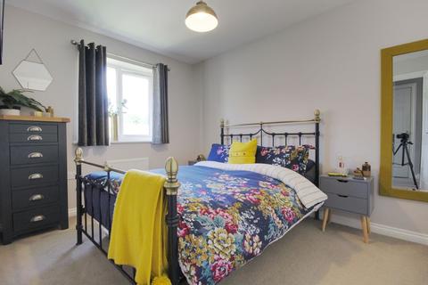 30 Ash Drive, South Molton, EX36 3FA