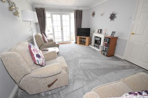 2 Eaton Way, Great Totham, Maldon, CM9 8EE