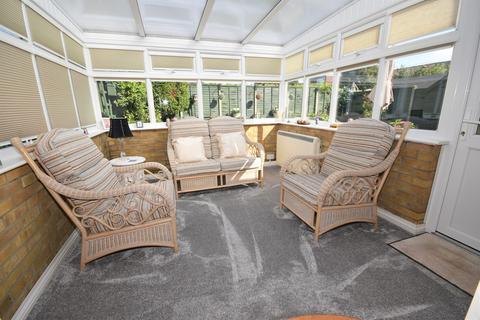 2 Eaton Way, Great Totham, Maldon, CM9 8EE
