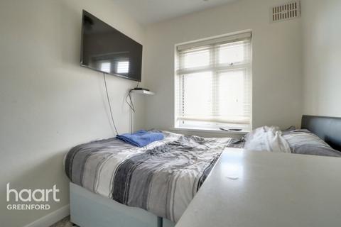 110 Hurley Road, Greenford, UB6 9HB