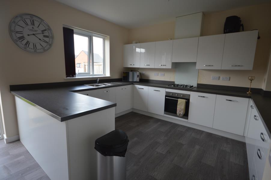 Earl Marshall Road, Sheffield, 4 bed terraced house £1,100 pcm (£254 pw)