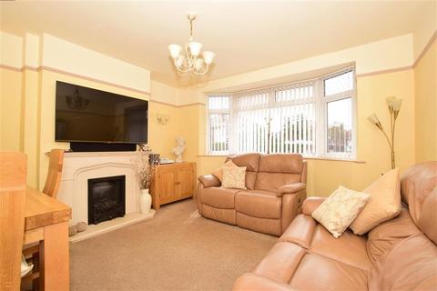 16 Bush Avenue, Newington, Ramsgate, CT12 6EY