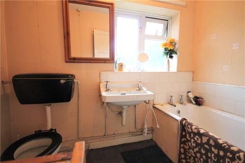 21 Almond Close, Guildford, GU1 1NN
