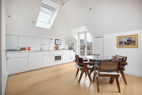 2 bedroom apartment to rent, Roland Gardens, South Kensington, SW7