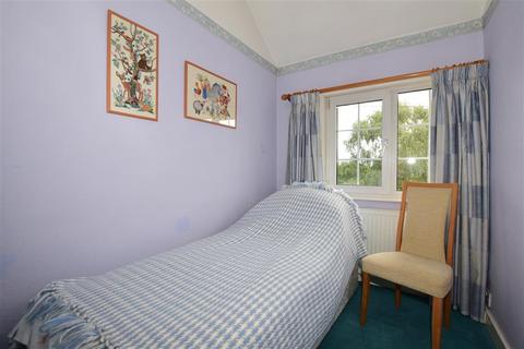 45 Guy Road, Wallington, SM6 7LZ