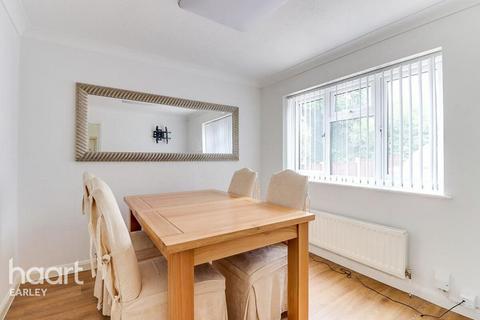 undefined, Elm Lane, Reading