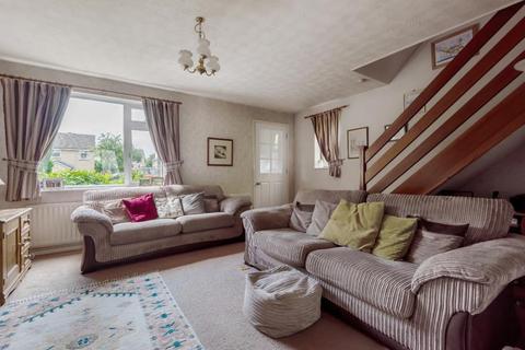 9 Reva Close, Bingley, BD16 3PE
