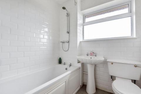 9 Reva Close, Bingley, BD16 3PE