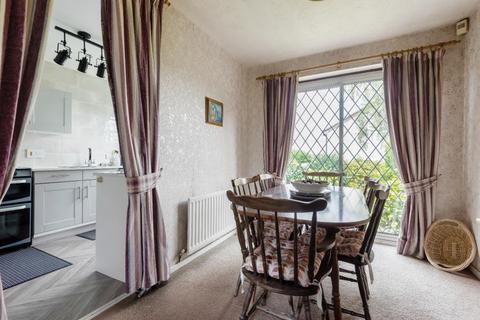 9 Reva Close, Bingley, BD16 3PE