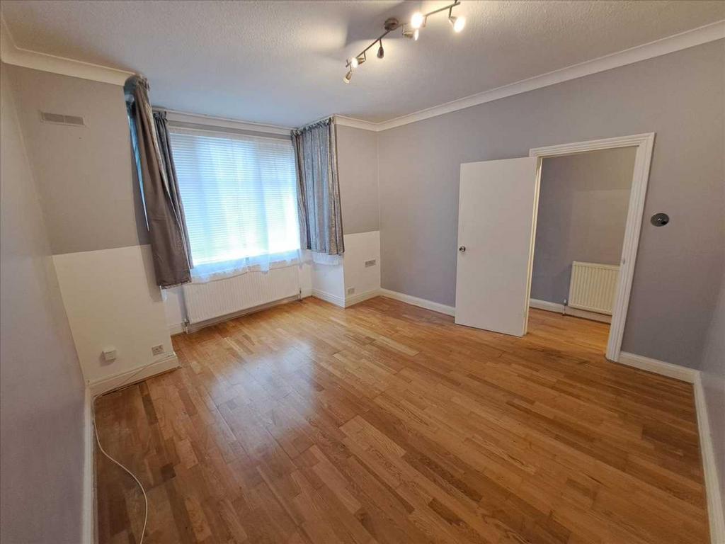 Front Reception Room