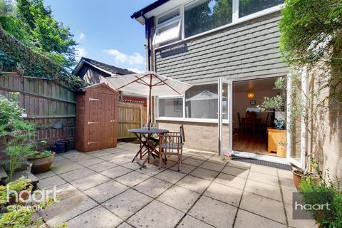 13 Arundel Close, Croydon, CR0 4BR