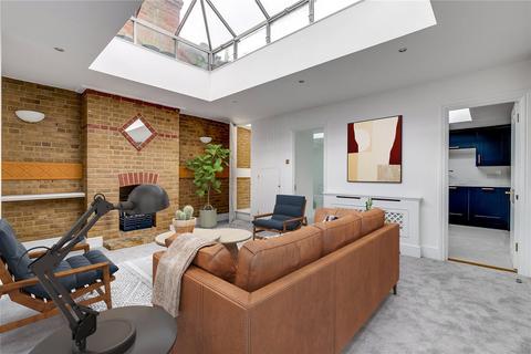 2 bedroom flat to rent, North End Road, London