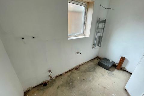 1 Reliant Close, Castle Bromwich, Birmingham, B36 9NG