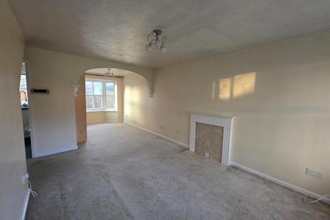 3 bedroom terraced house to rent, Verbena Close,  Winnersh,  RG41