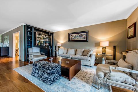 4 bedroom flat to rent, Waterside Point, Anhalt Street, Battersea, London, SW11