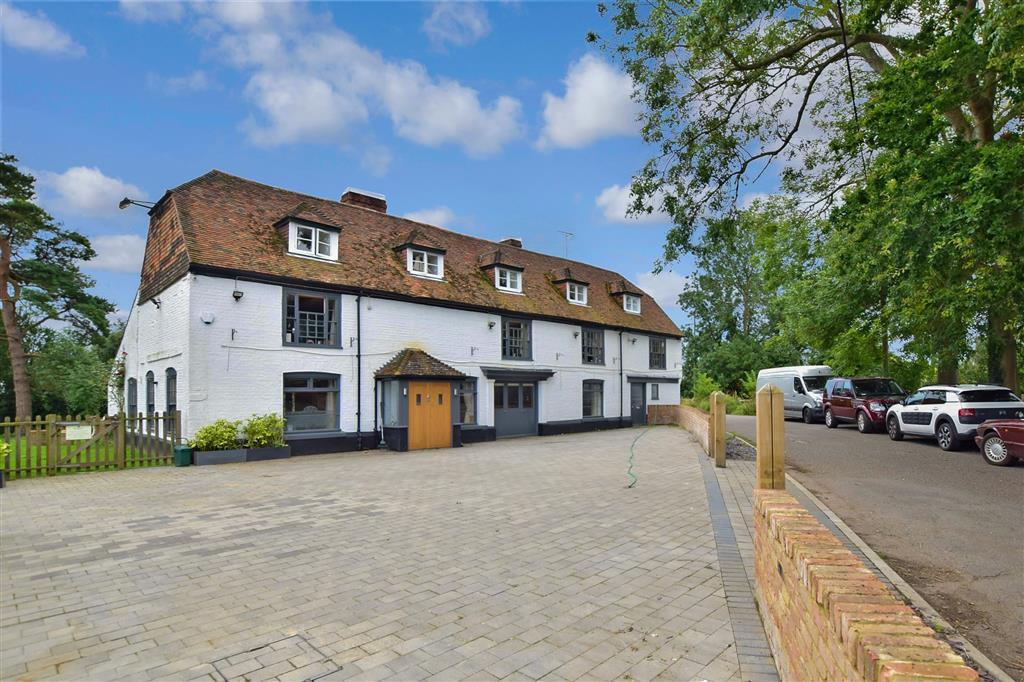 High Street, Brookland, Kent 6 bed detached house £875,000