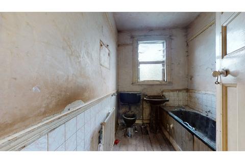12 Dalmeny Avenue, London, SW16 4RT