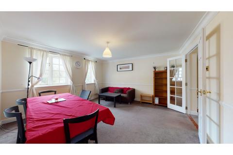 56 Gilbert Close, London, SE18 4PT