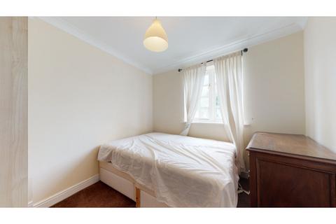56 Gilbert Close, London, SE18 4PT