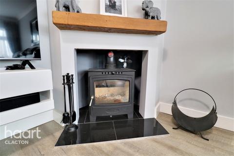 22 Broadstrood, St Osyth, Clacton-on-sea, CO16 8RE
