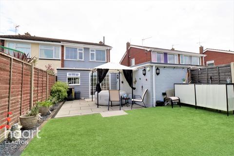 22 Broadstrood, St Osyth, Clacton-on-sea, CO16 8RE