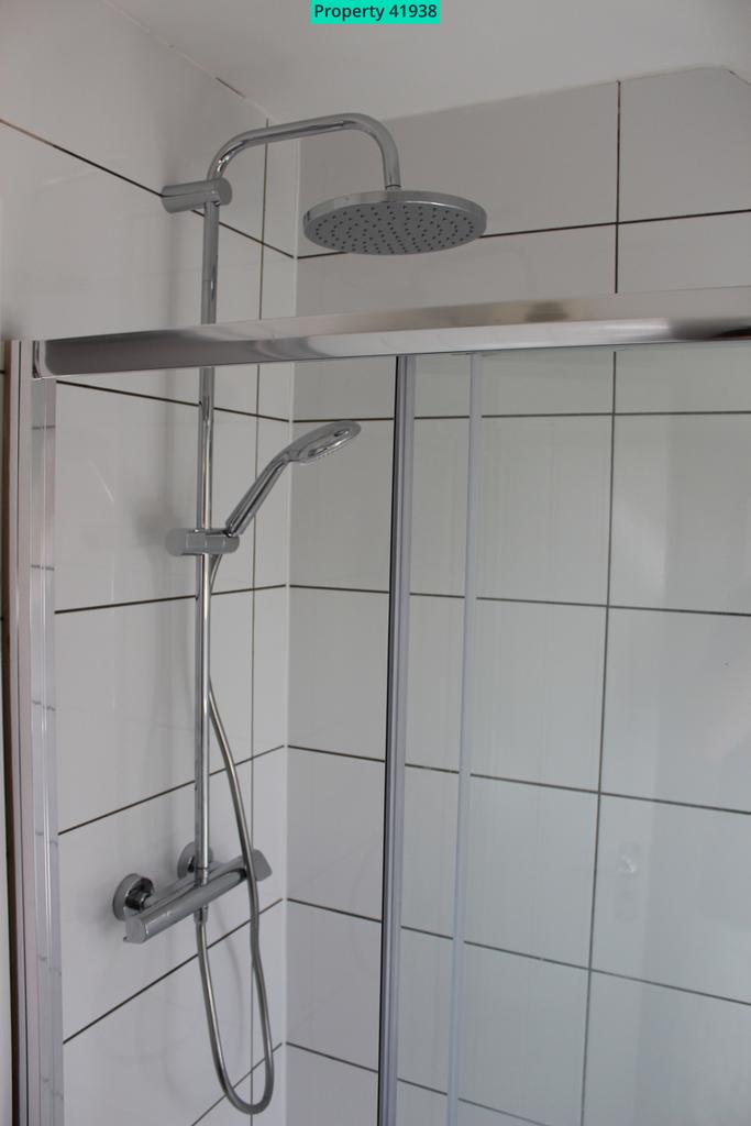 Walk in Thermostatic Rain Shower
