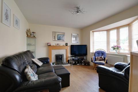 7 Adcock Close, Corby Glen, Grantham, NG33 4HT